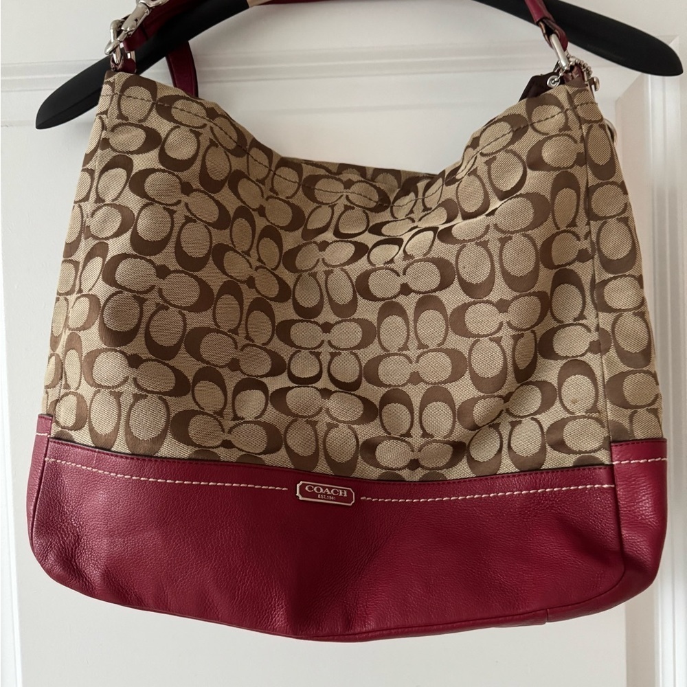 Coach Park Signature Hobo Handbag - Classic logo & wine